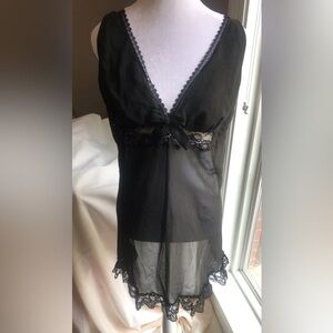 Vintage Black and Sexy Baby Doll Negligee Size Large by Cinema Seductive Wear